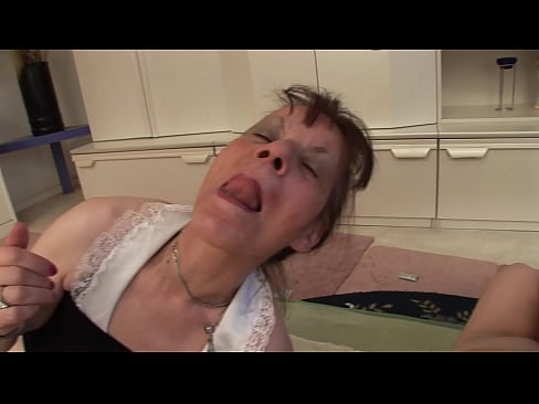 ❤️ Du avinoj kaj unu avo havas triopon ❤❌ Rusia porno ĉe porno eo.pornohdmega.ru